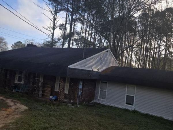 283 Simpson Highway 28 , Magee, MS 39111