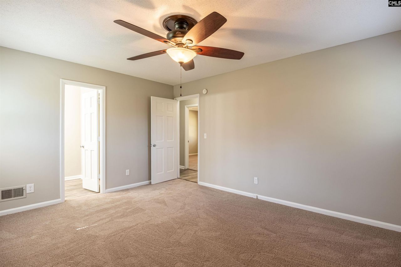 407 Marston Moor Lane  Photo 16