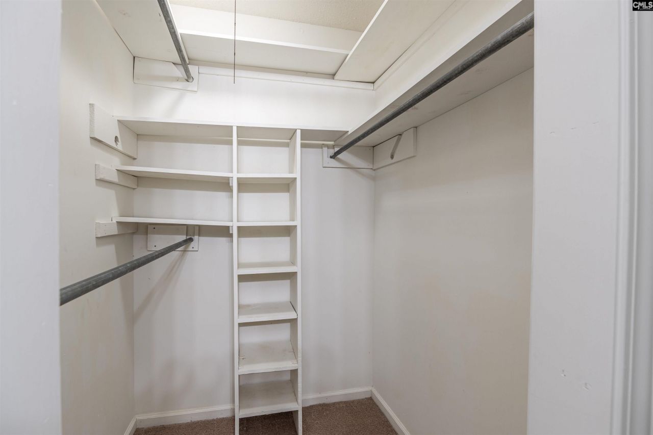 407 Marston Moor Lane  Photo 18