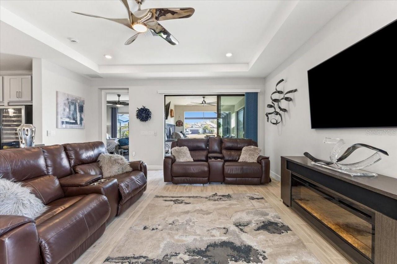 4760 Crestpoint Way , Palmetto, FL 34221 Photo