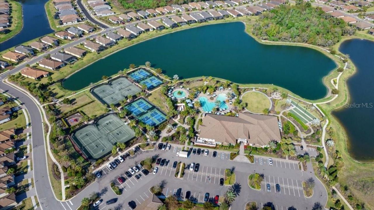 4760 Crestpoint Way , Palmetto, FL 34221 Photo