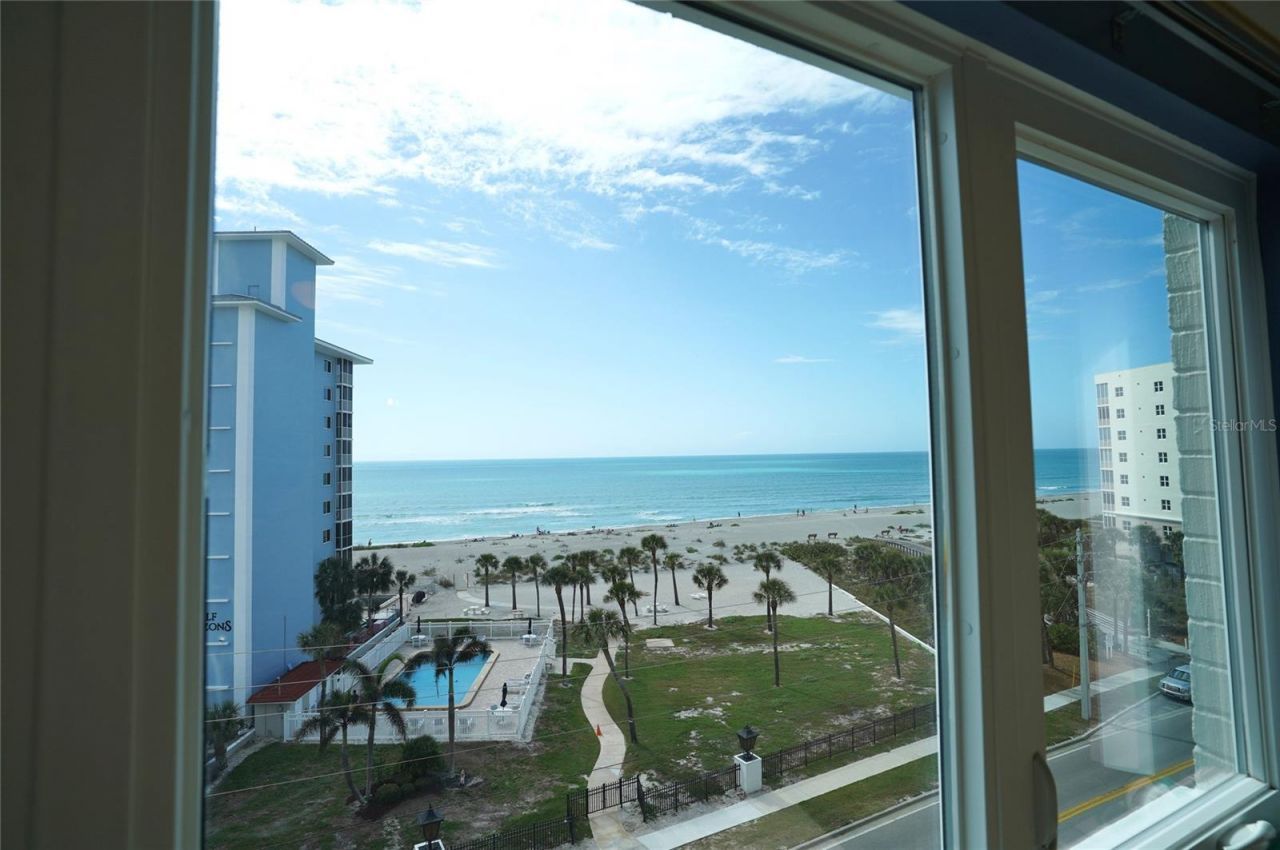 500 The Esplanade N, Unit 604, Venice, FL 34285 Photo