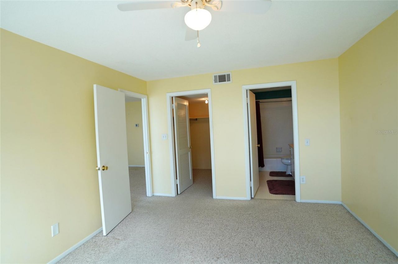 500 The Esplanade N, Unit 604, Venice, FL 34285 Photo