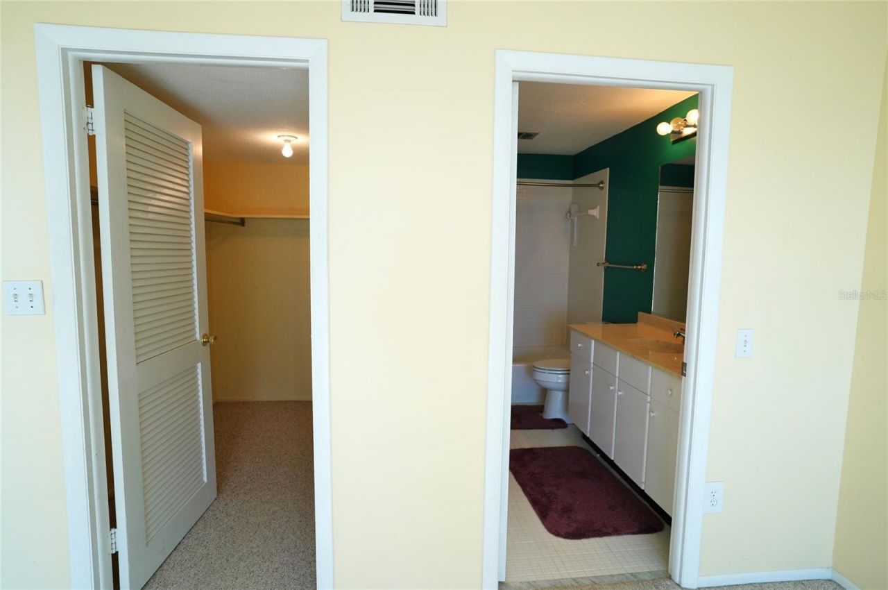 500 The Esplanade N, Unit 604, Venice, FL 34285 Photo