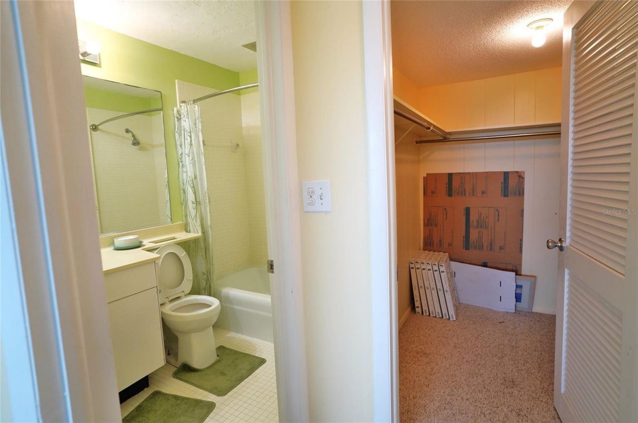 500 The Esplanade N, Unit 604, Venice, FL 34285 Photo