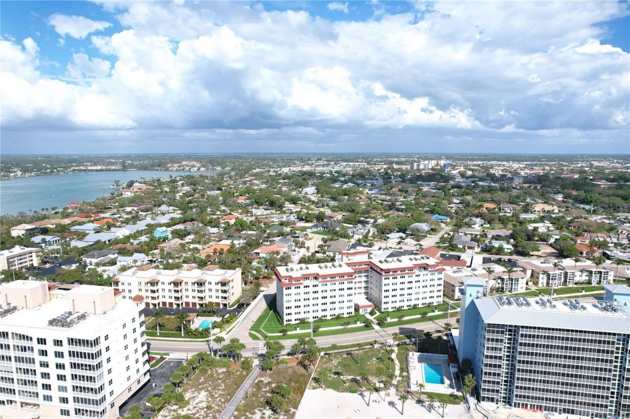 500 The Esplanade N, Unit 604, Venice, FL 34285 Photo