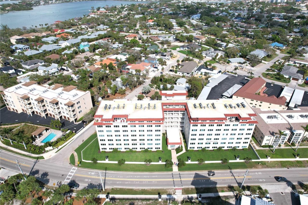 500 The Esplanade N, Unit 604, Venice, FL 34285 Photo