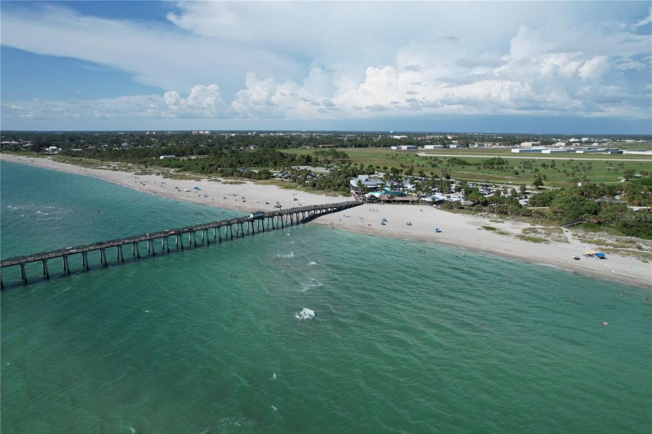 500 The Esplanade N, Unit 604, Venice, FL 34285 Photo