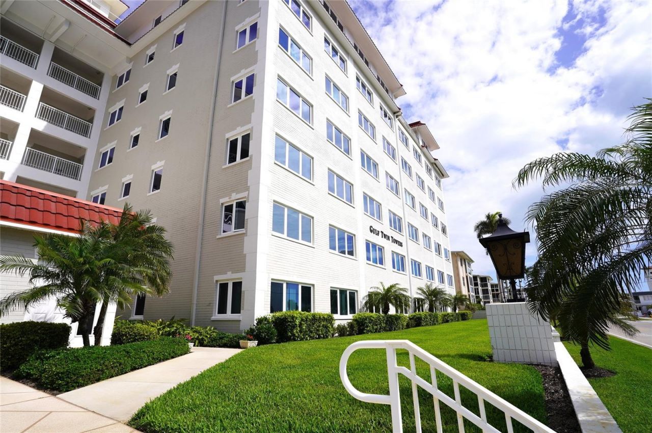 500 The Esplanade N, Unit 604, Venice, FL 34285 Photo
