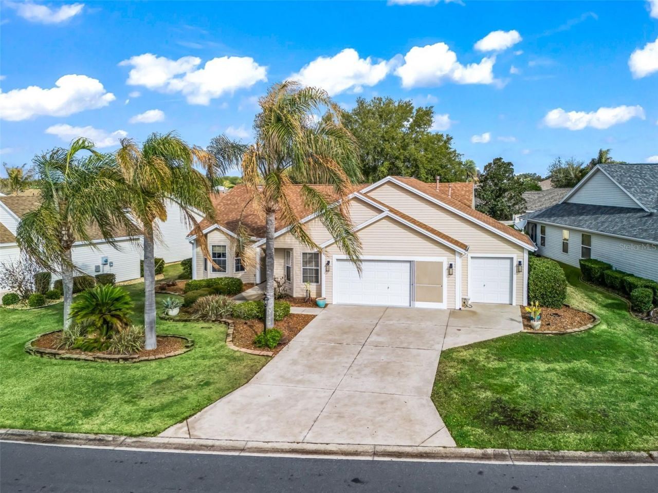 485 Mallory Hill Drive, The Villages, FL 32162 Main Photo