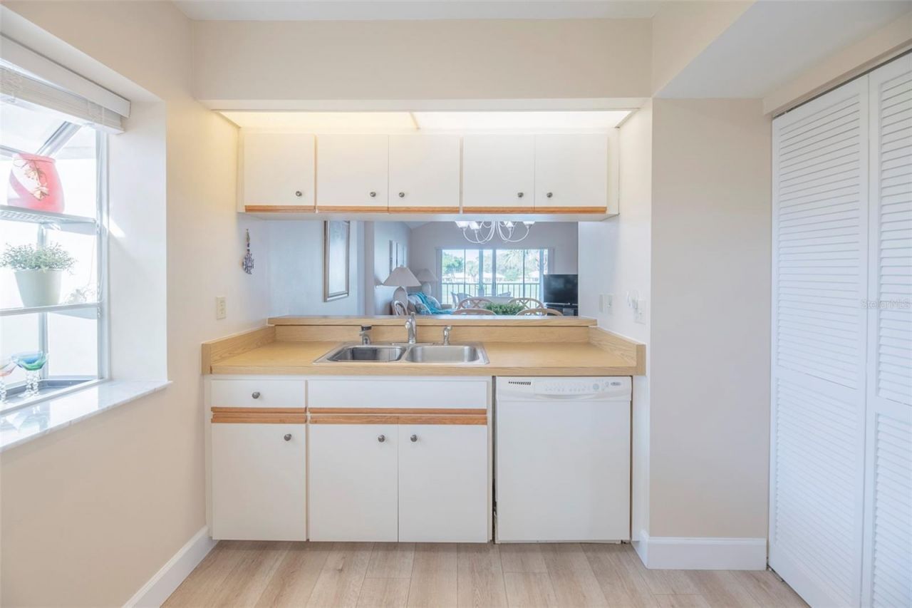 425 Cerromar Terrace, Unit 459, Venice, FL 34293 Photo
