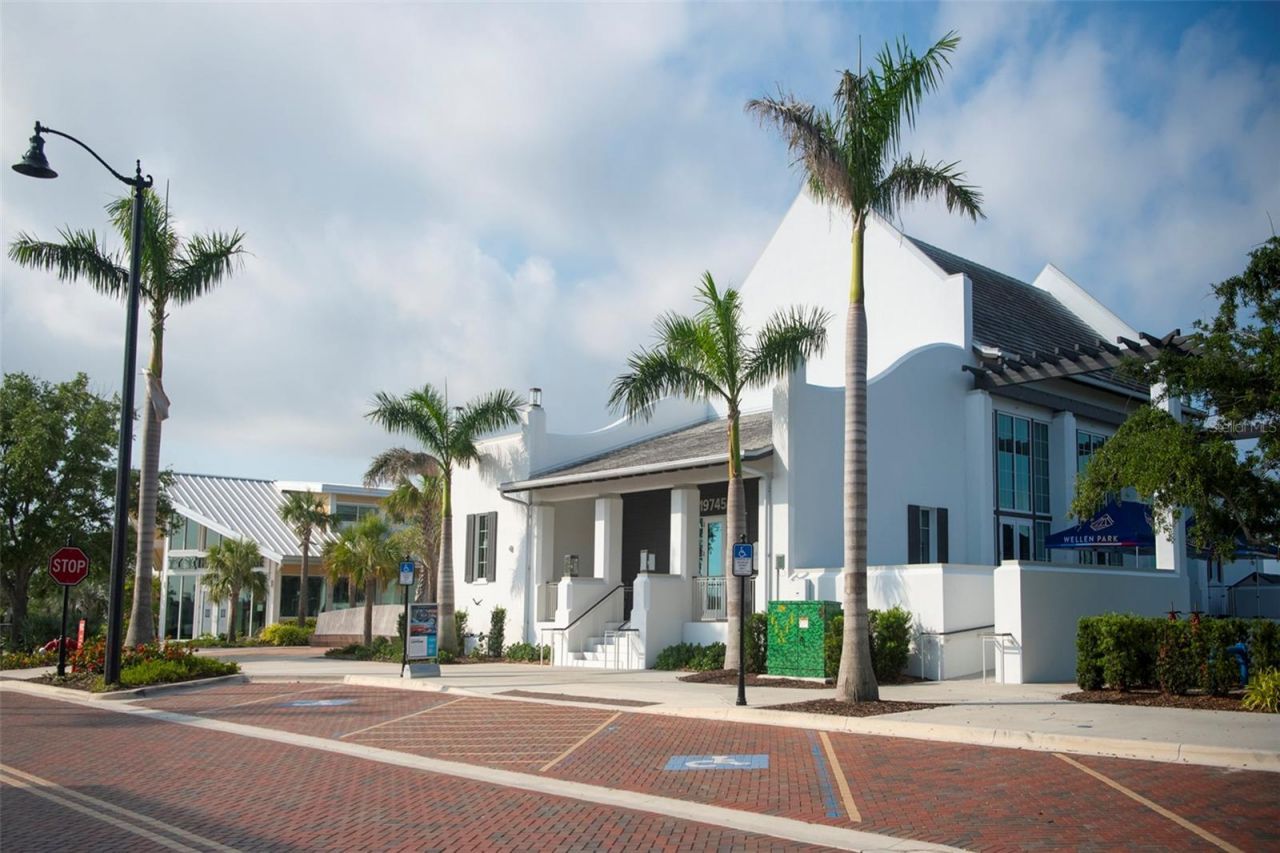 425 Cerromar Terrace, Unit 459, Venice, FL 34293 Photo