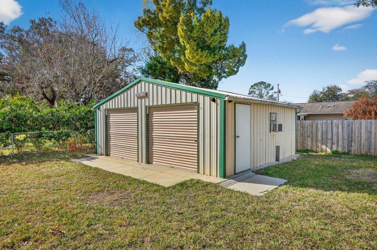 2560 Westwood Avenue , New Smyrna Beach, FL 32168 Photo