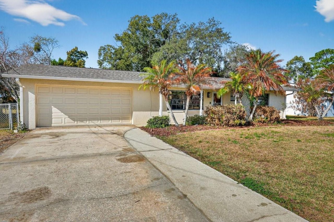 2560 Westwood Avenue , New Smyrna Beach, FL 32168 Photo