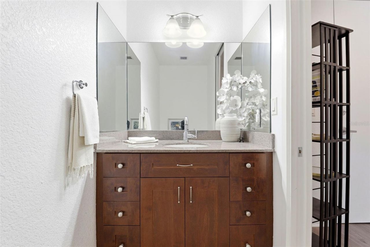 150 E Robinson Street , Unit 2A, Orlando, FL 32801 Photo