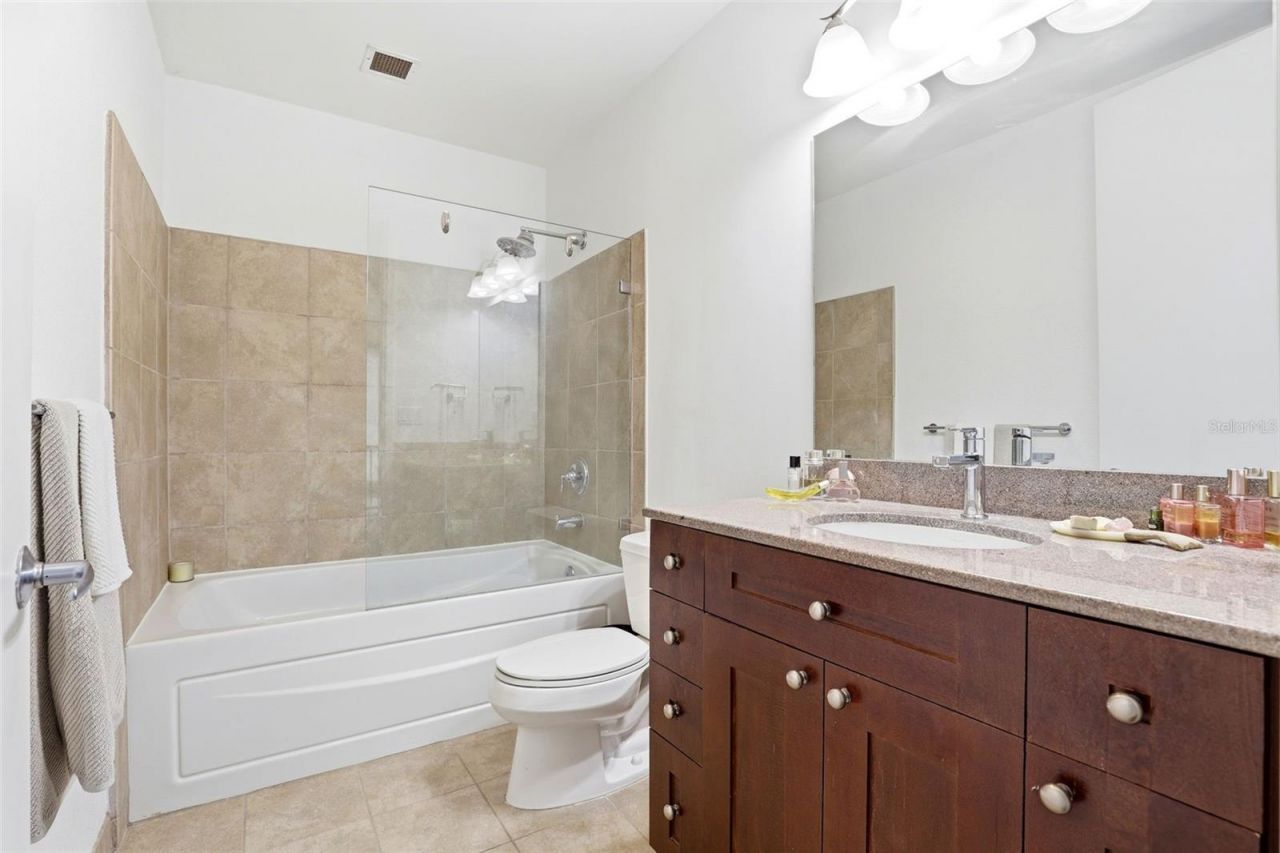 150 E Robinson Street , Unit 2A, Orlando, FL 32801 Photo