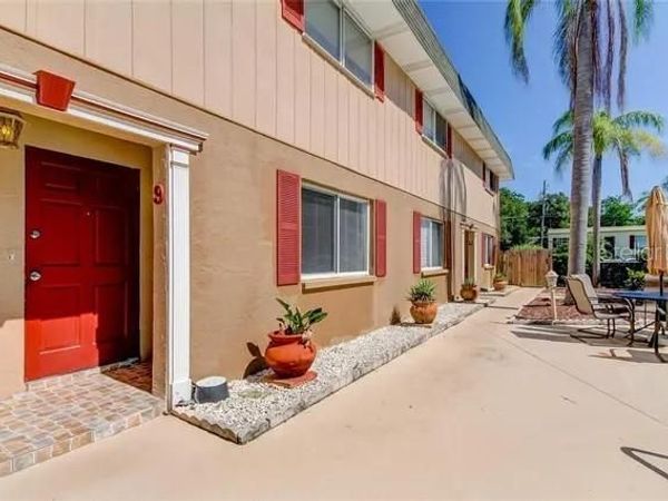 300 6TH STREET N, Unit W2, SAFETY HARBOR, FL 34695