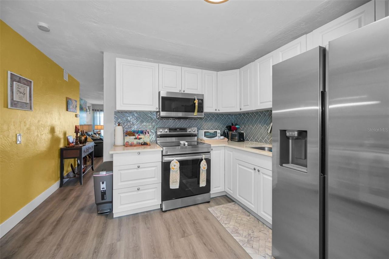 4153 58th Street N, Unit 176, Kenneth City, FL 33709 Photo