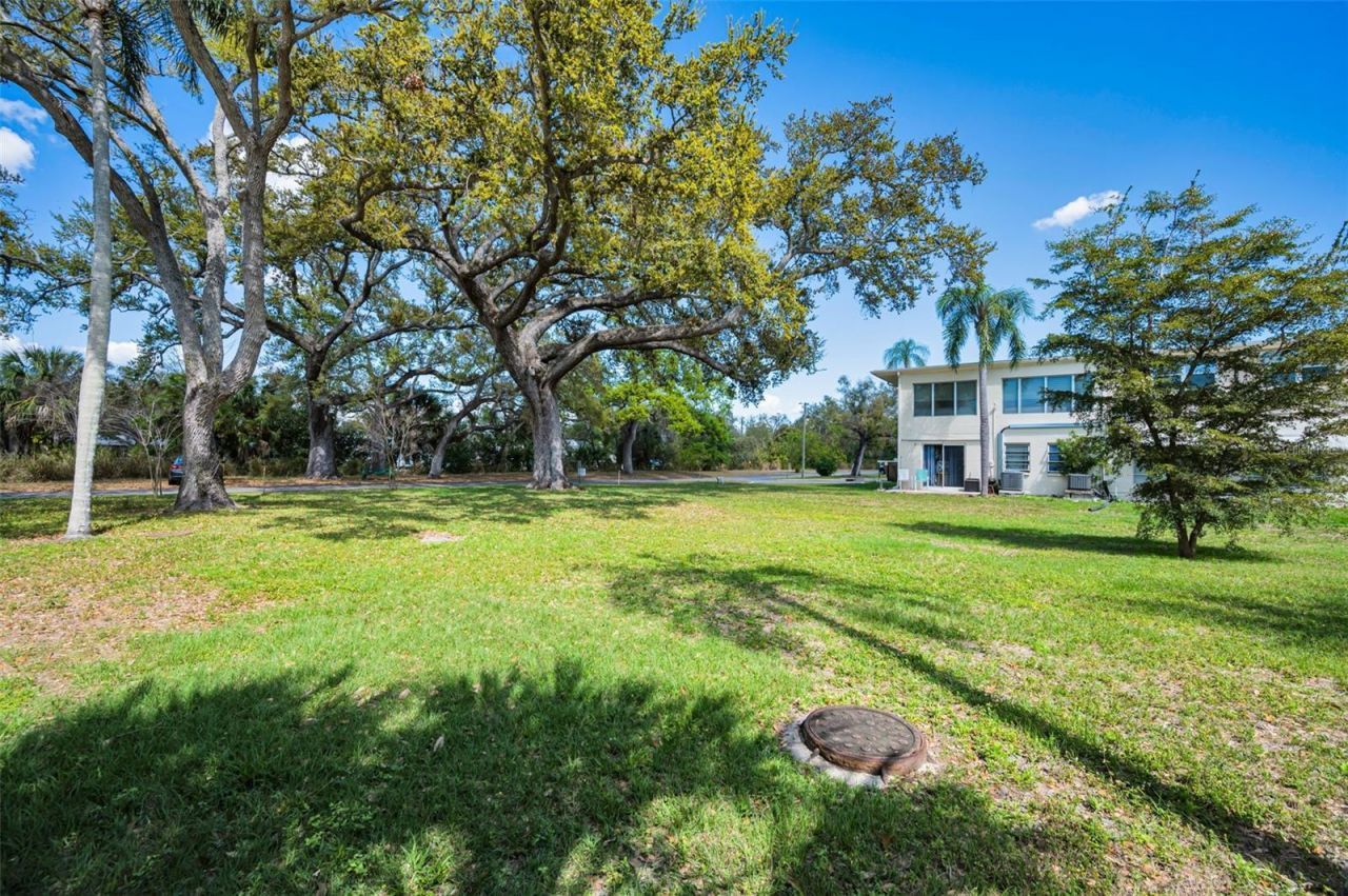 4153 58th Street N, Unit 176, Kenneth City, FL 33709 Photo