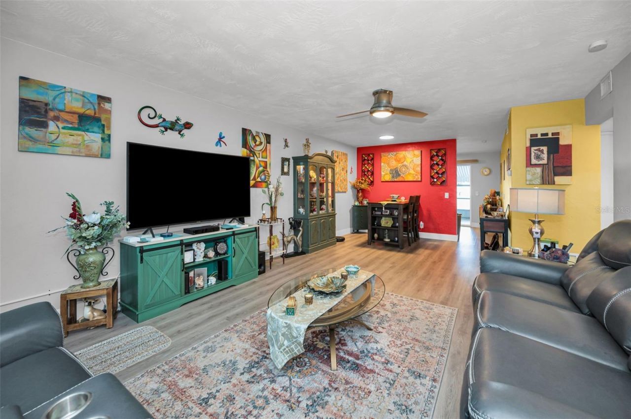 4153 58th Street N, Unit 176, Kenneth City, FL 33709 Photo