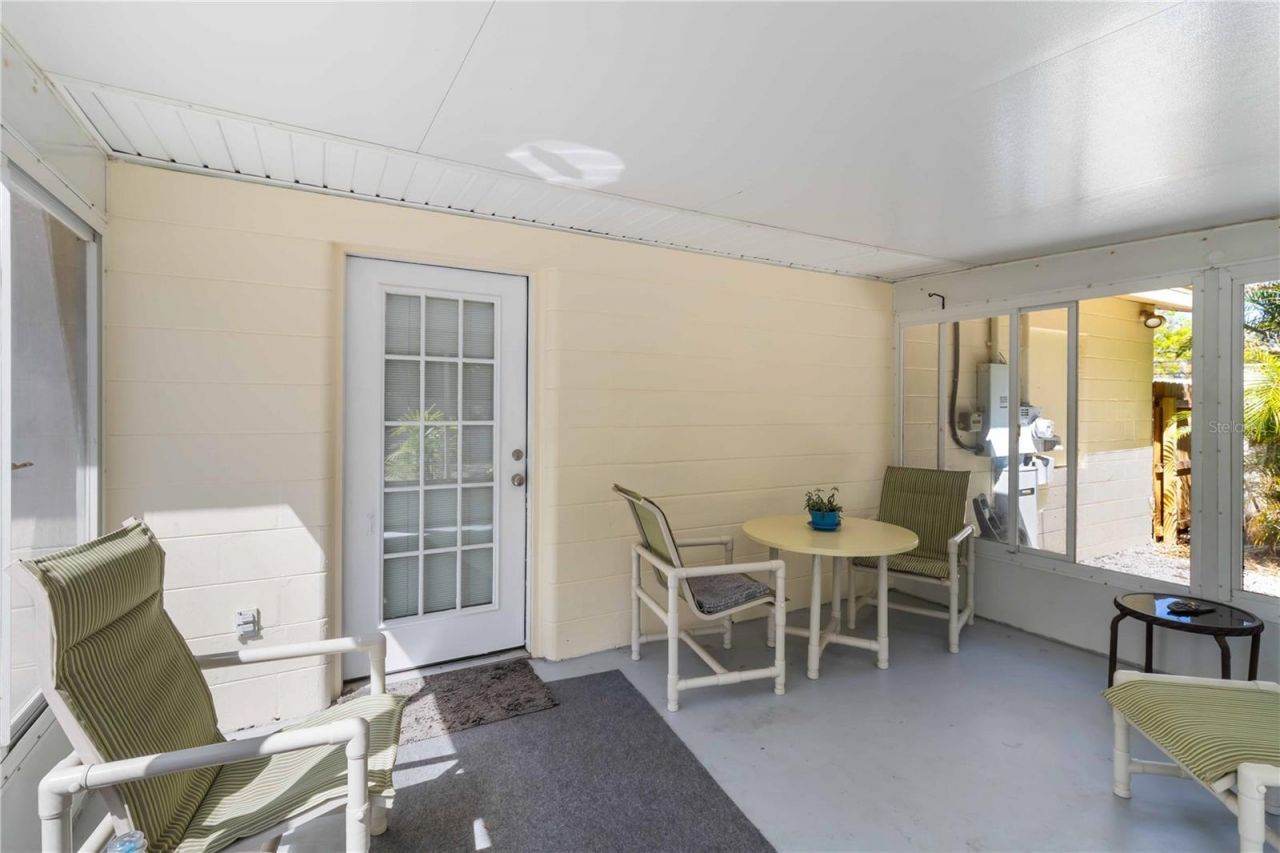 5281 57th Street N, Kenneth City, FL 33709 Photo