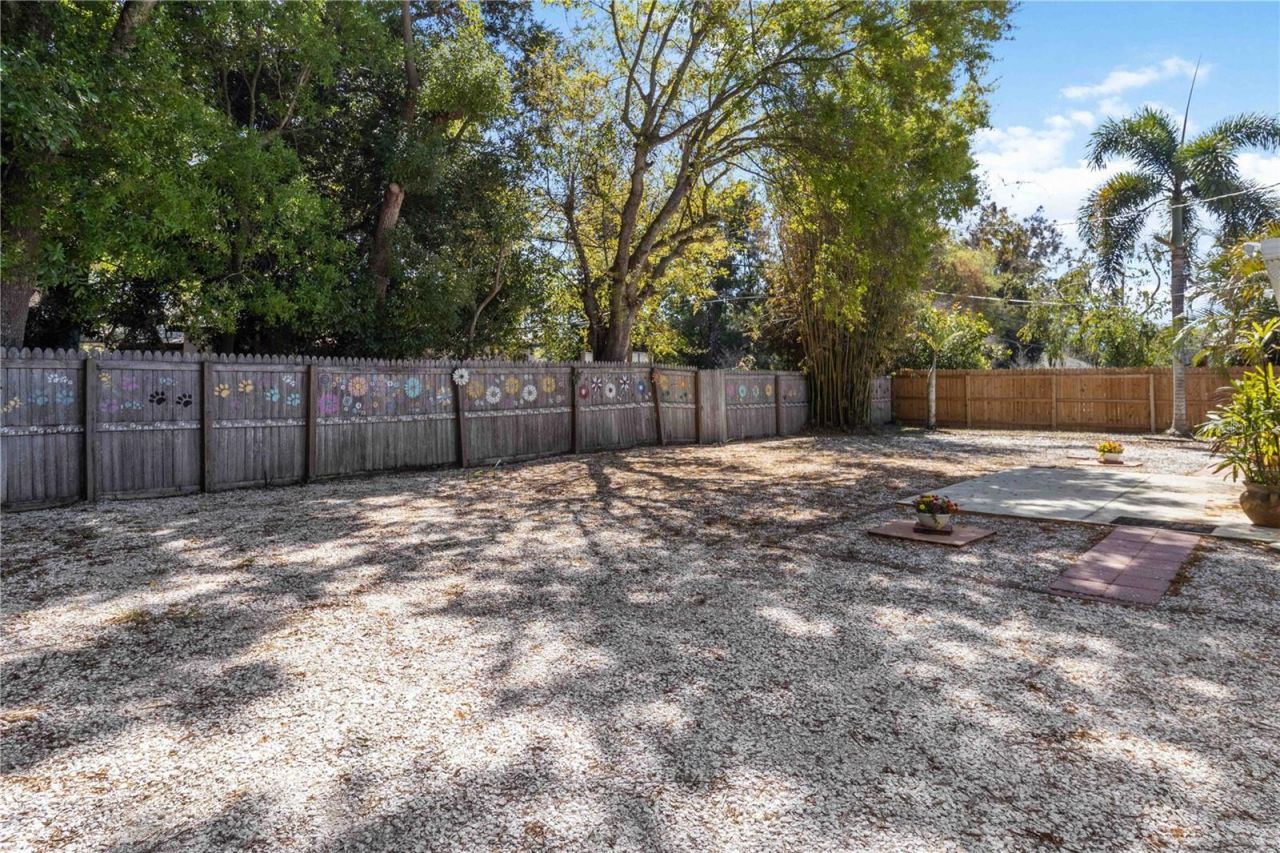 5281 57th Street N, Kenneth City, FL 33709 Photo