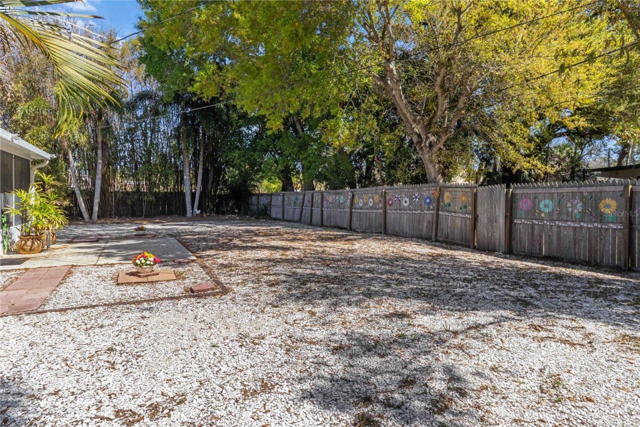 5281 57th Street N, Kenneth City, FL 33709 Photo