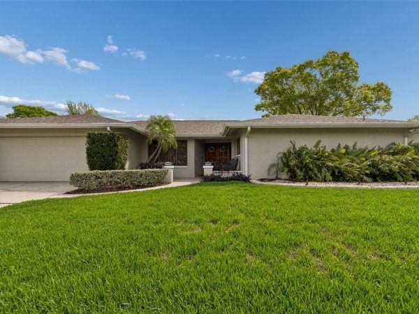 13114 TIFTON DRIVE , TAMPA, FL 33618