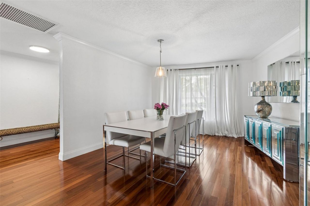 13114 Tifton Drive , Tampa, FL 33618 Photo