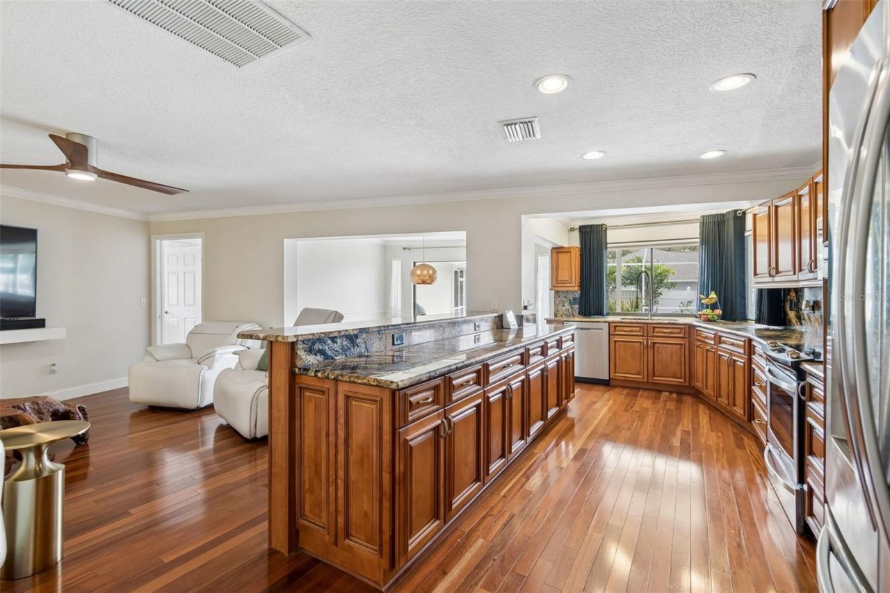 13114 Tifton Drive , Tampa, FL 33618 Photo