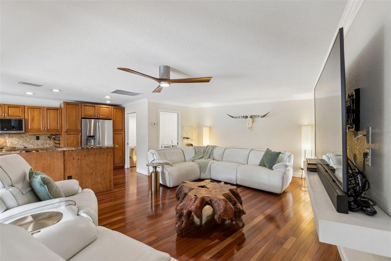 13114 Tifton Drive , Tampa, FL 33618 Photo