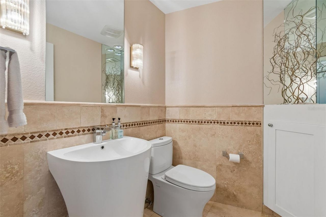 13114 Tifton Drive , Tampa, FL 33618 Photo