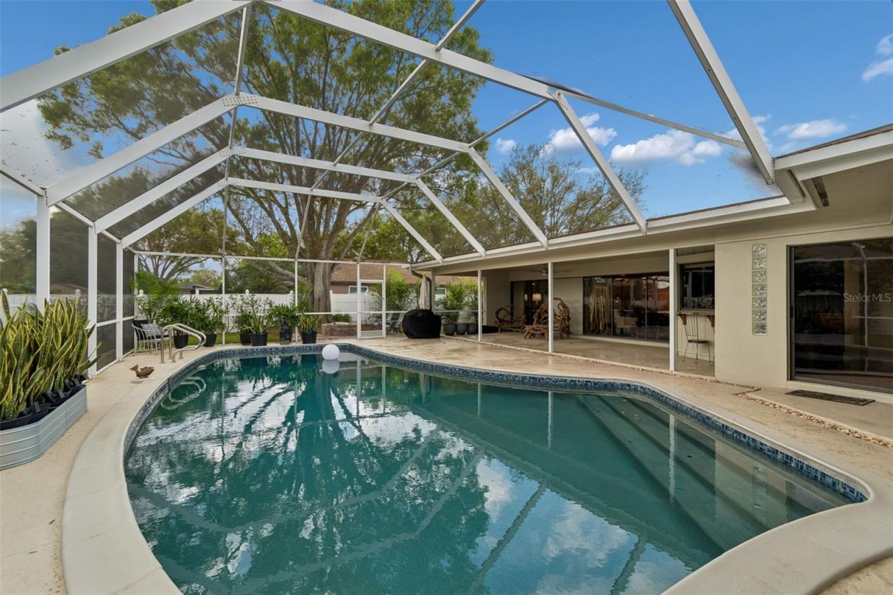 13114 Tifton Drive , Tampa, FL 33618 Photo