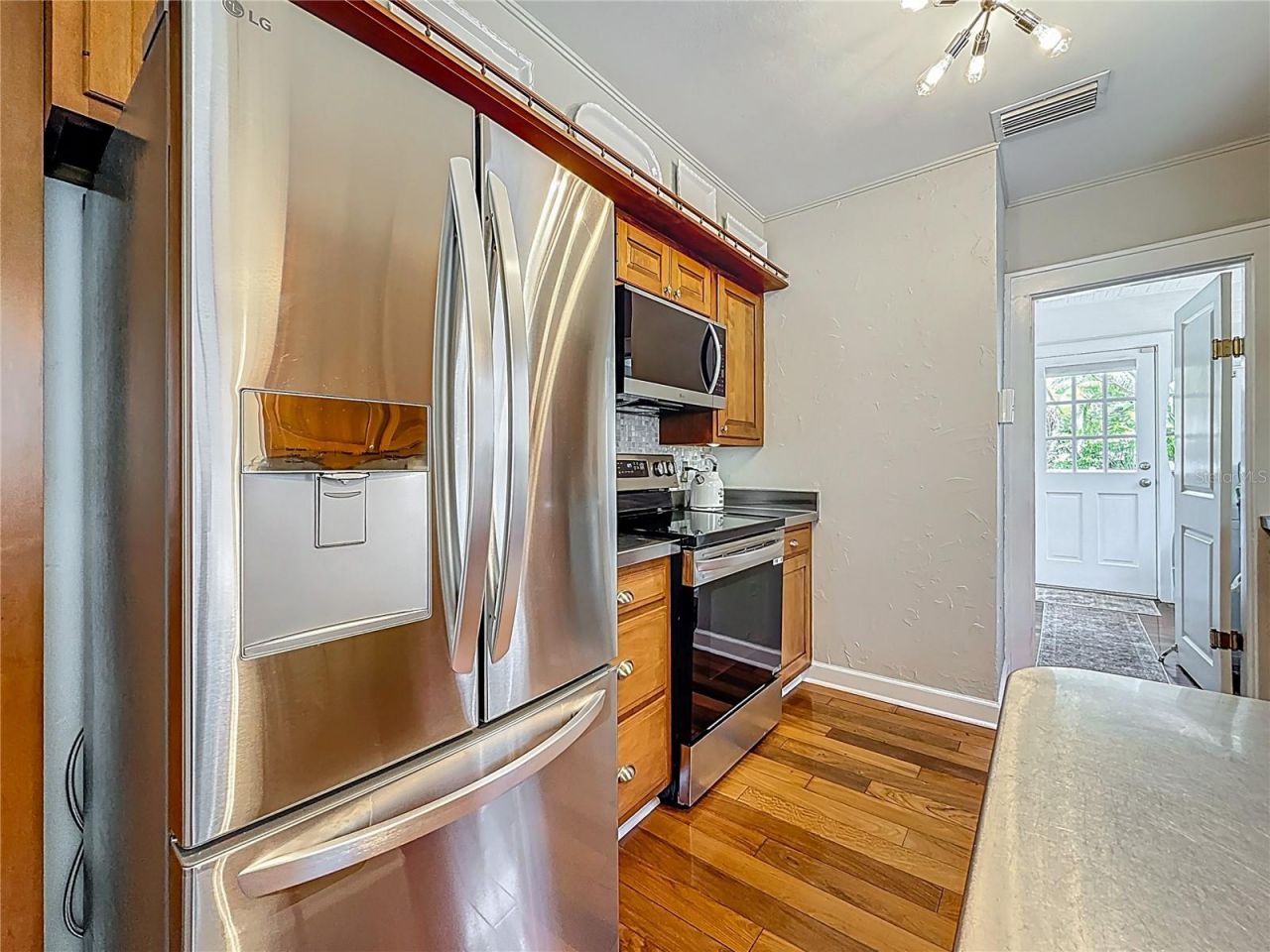 231 15th Avenue Ne, Saint Petersburg, FL 33704 Photo