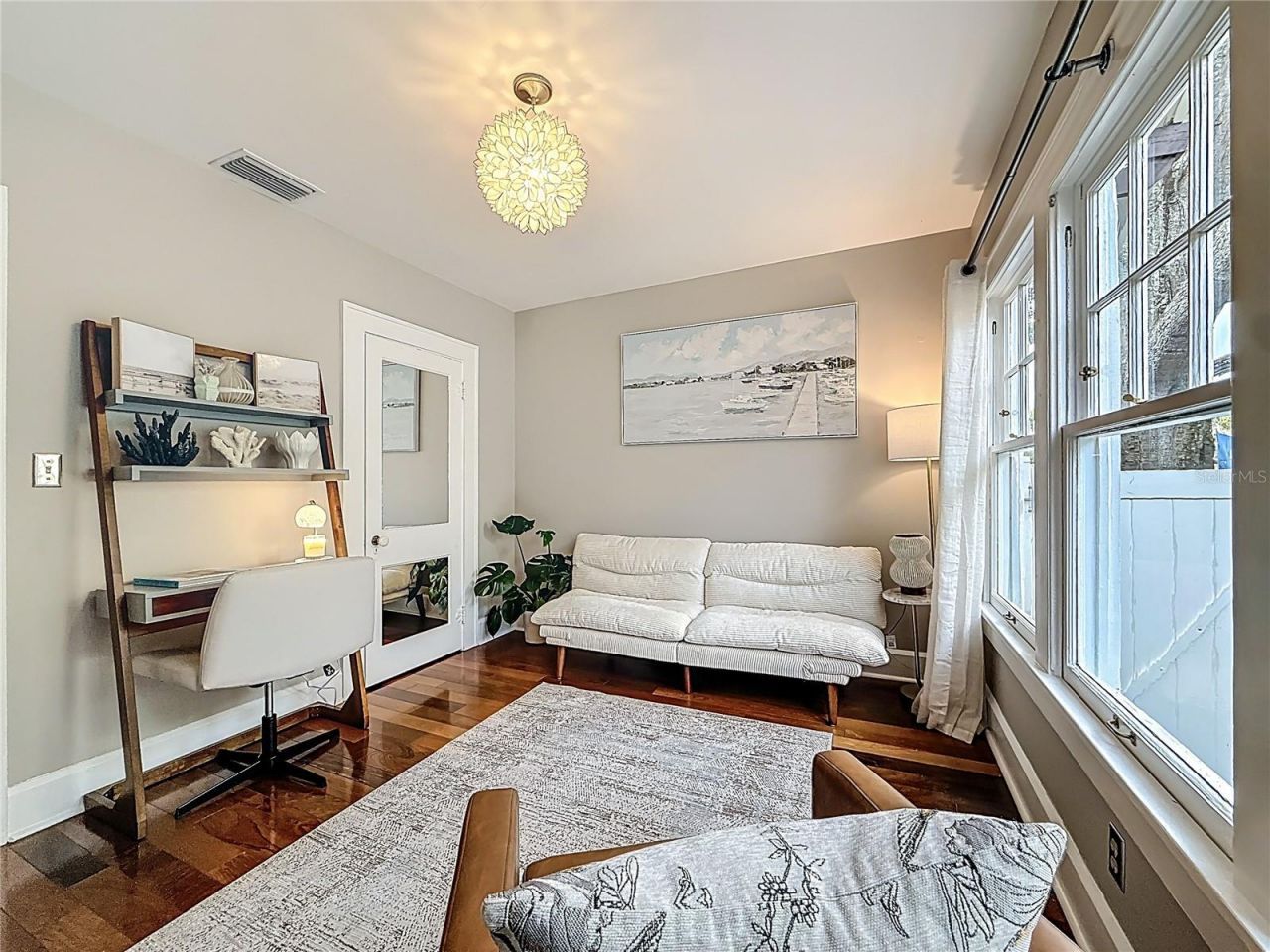 231 15th Avenue Ne, Saint Petersburg, FL 33704 Photo