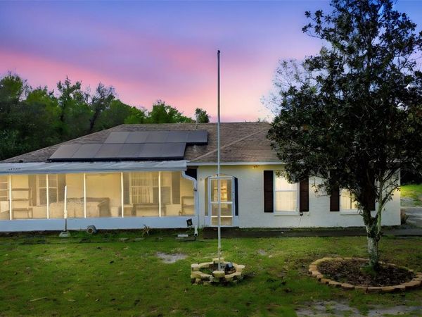 315 WALNUT AVENUE , ORANGE CITY, FL 32763