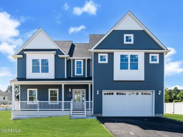 4 Potters Court, Bayville, NJ 08721