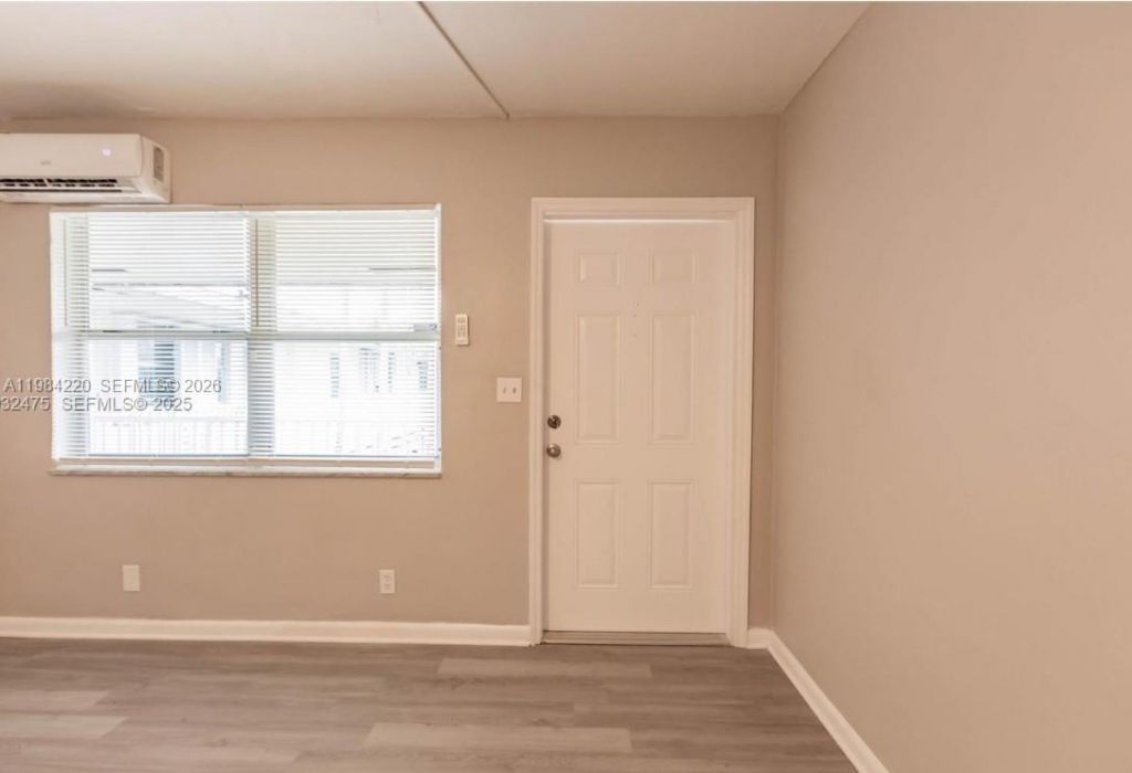 1816 Mckinley St, Unit 10, Hollywood, FL 33020 Photo