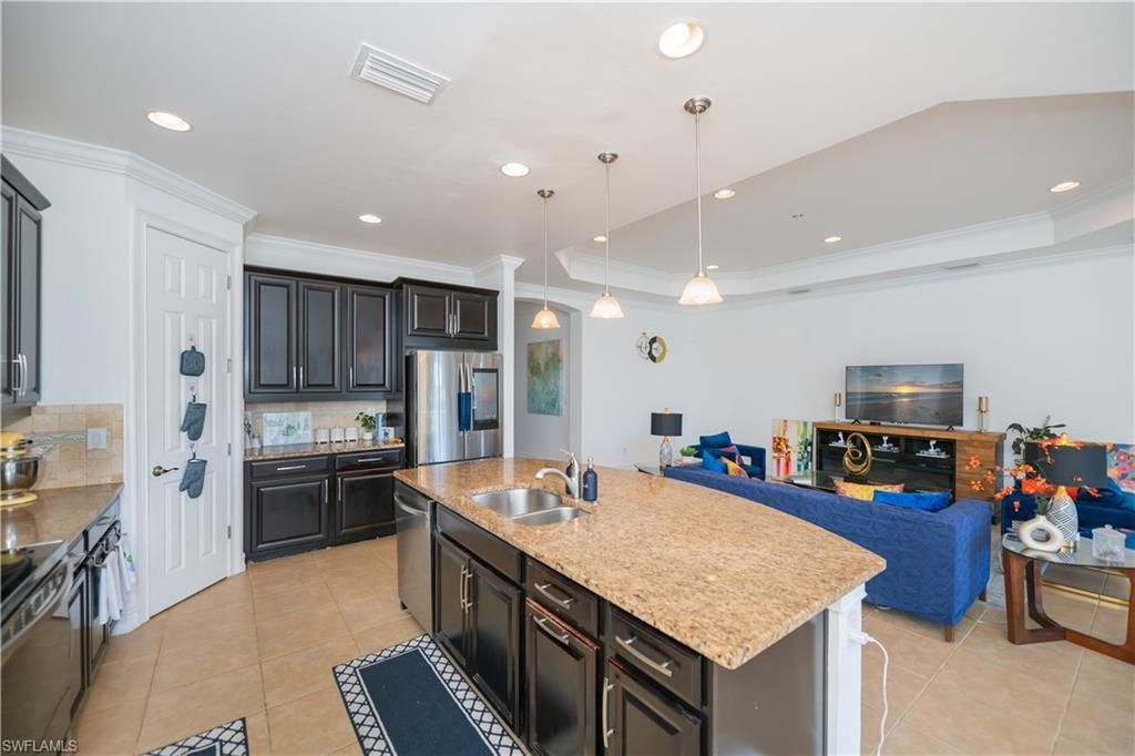 223 Destiny Cir, Cape Coral, FL 33990 Photo