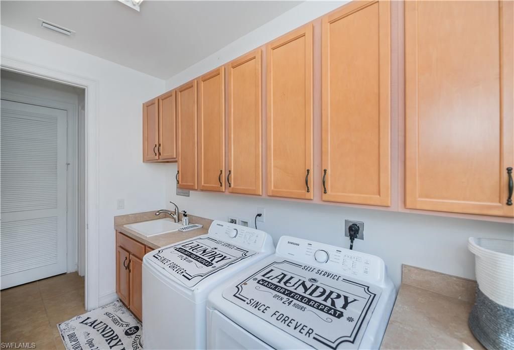 223 Destiny Cir, Cape Coral, FL 33990 Photo