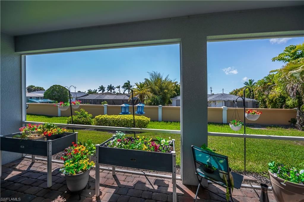 223 Destiny Cir, Cape Coral, FL 33990 Photo