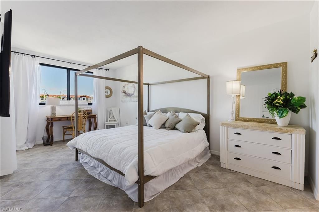 801 River Point Dr , Unit 102A, Naples, FL 34102 Photo