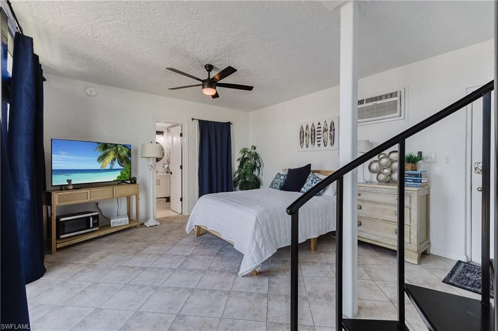 801 River Point Dr, Unit 102A, Naples, FL 34102 Photo