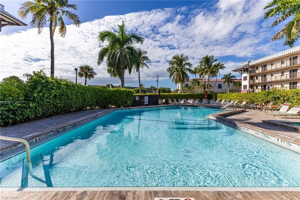 801 River Point Dr, Unit 102A, Naples, FL 34102 Photo