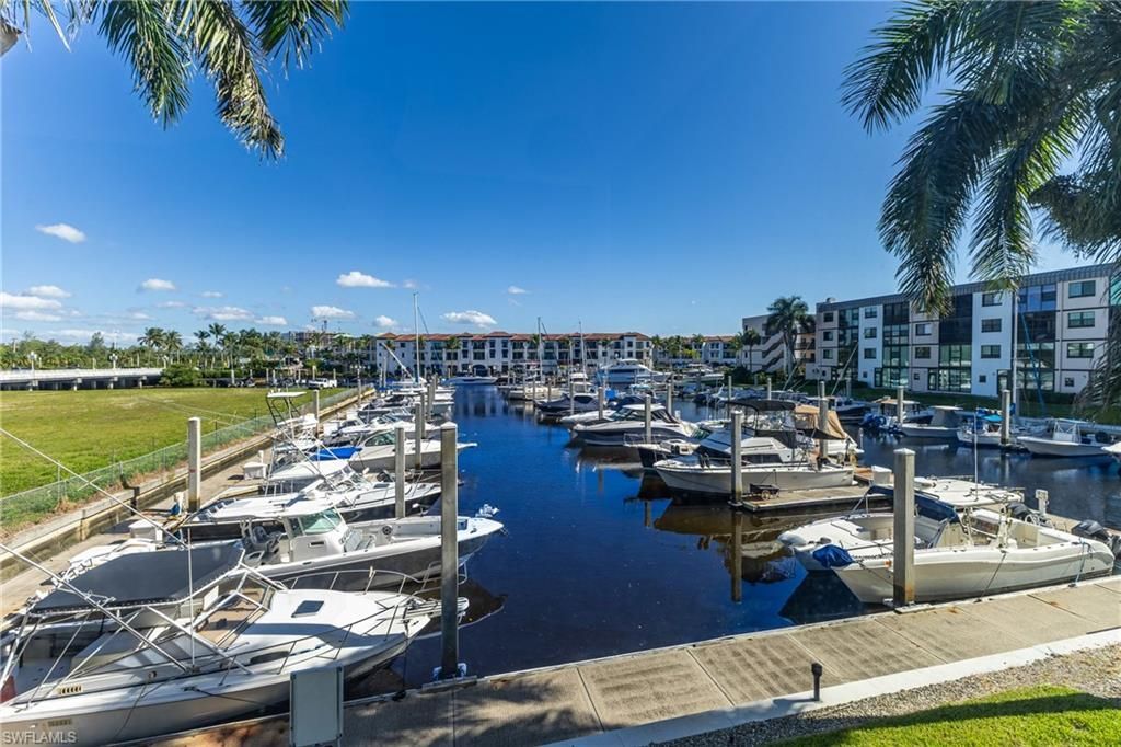 801 River Point Dr, Unit 102A, Naples, FL 34102 Photo