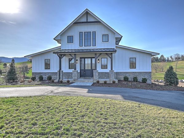 190 Farmhouse Village Trail, Butler, TN 37640