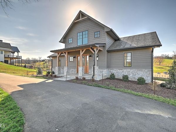 136 Farmhouse Village Trail, Butler, TN 37640