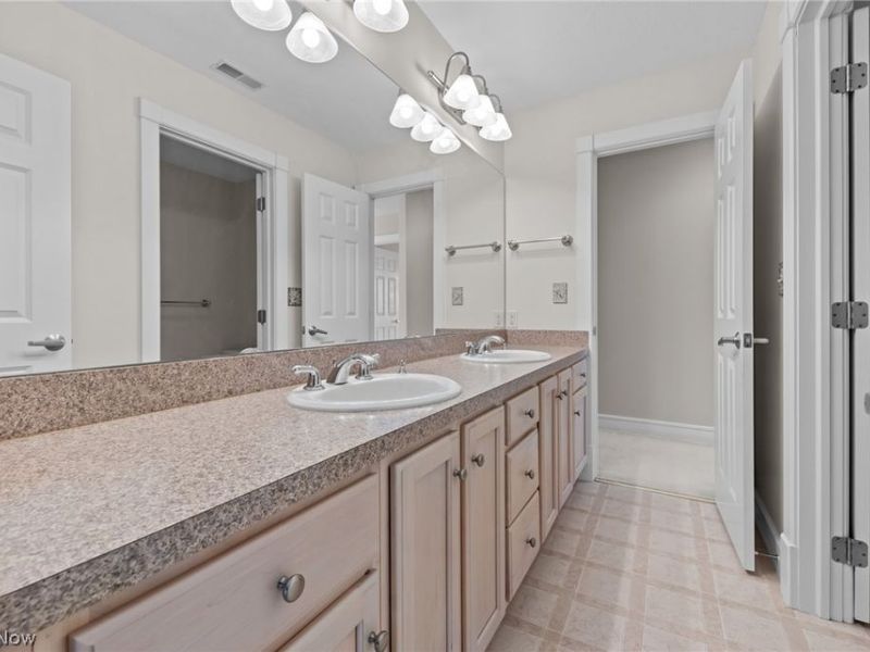 508 Snowy Egret Drive, Huron, OH 44839 Photo 32