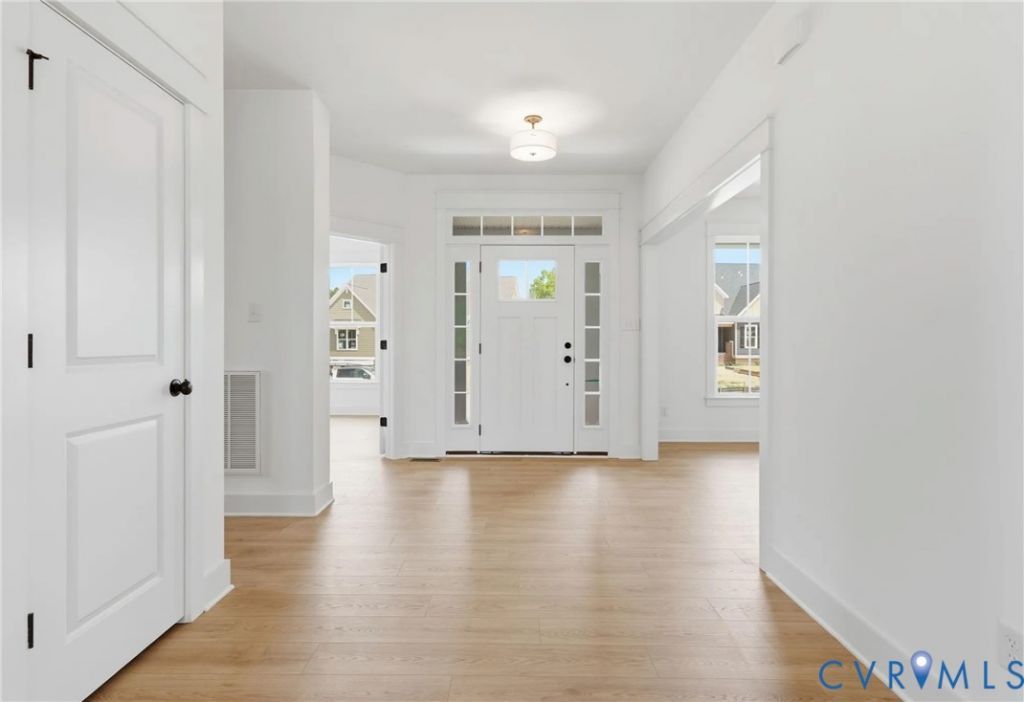 3731 Tuckmar Ridge Drive Moseley, VA 23120