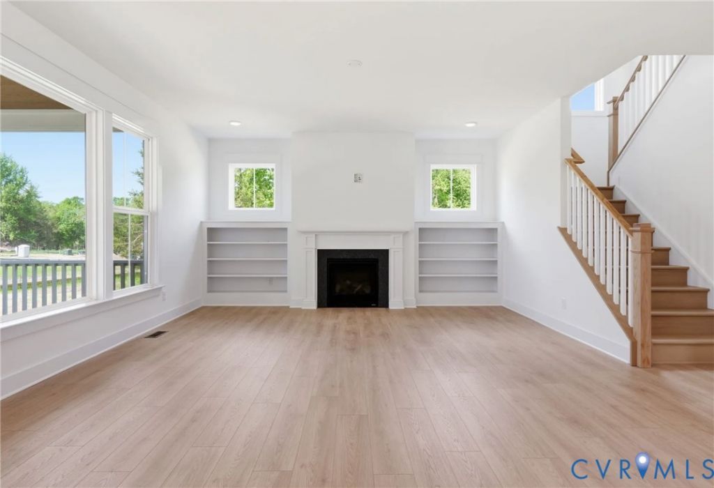 3731 Tuckmar Ridge Drive Moseley, VA 23120